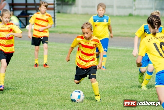 Zdjęcie w galerii na portalu naszraciborz.pl: Drugi dzień zmagań w Tworków Cup 2016. MKP Odra Centrum Wodzisław z podwójną koroną wiadomości z regionu