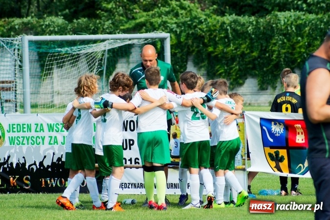 Zdjęcie w galerii na portalu naszraciborz.pl: Drugi dzień zmagań w Tworków Cup 2016. MKP Odra Centrum Wodzisław z podwójną koroną wiadomości z regionu