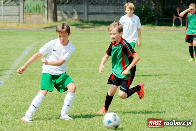 Zdjęcie w galerii na portalu naszraciborz.pl: Drugi dzień zmagań w Tworków Cup 2016. MKP Odra Centrum Wodzisław z podwójną koroną wiadomości z regionu