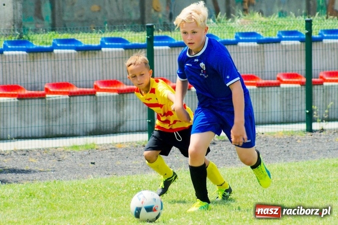 Zdjęcie w galerii na portalu naszraciborz.pl: Drugi dzień zmagań w Tworków Cup 2016. MKP Odra Centrum Wodzisław z podwójną koroną wiadomości z regionu