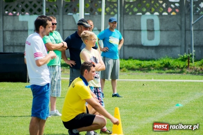 Zdjęcie w galerii na portalu naszraciborz.pl: Drugi dzień zmagań w Tworków Cup 2016. MKP Odra Centrum Wodzisław z podwójną koroną wiadomości z regionu