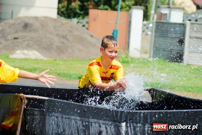 Zdjęcie w galerii na portalu naszraciborz.pl: Drugi dzień zmagań w Tworków Cup 2016. MKP Odra Centrum Wodzisław z podwójną koroną wiadomości z regionu