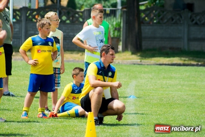 Zdjęcie w galerii na portalu naszraciborz.pl: Drugi dzień zmagań w Tworków Cup 2016. MKP Odra Centrum Wodzisław z podwójną koroną wiadomości z regionu