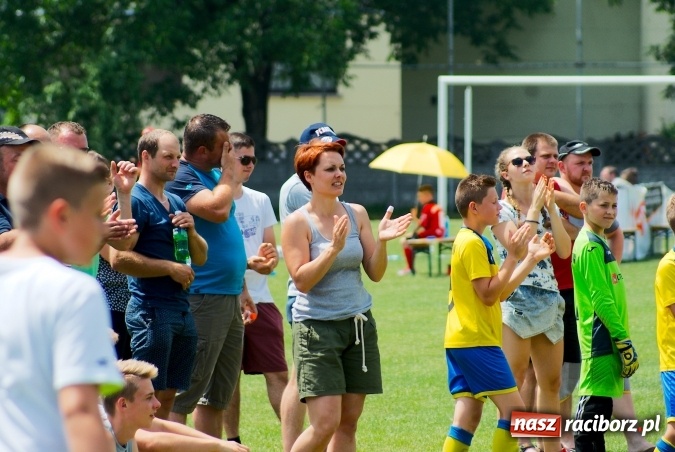Zdjęcie w galerii na portalu naszraciborz.pl: Drugi dzień zmagań w Tworków Cup 2016. MKP Odra Centrum Wodzisław z podwójną koroną wiadomości z regionu