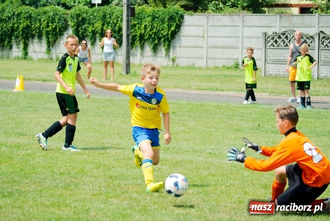 Zdjęcie w galerii na portalu naszraciborz.pl: Drugi dzień zmagań w Tworków Cup 2016. MKP Odra Centrum Wodzisław z podwójną koroną wiadomości z regionu