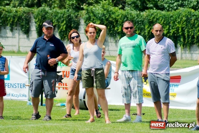 Zdjęcie w galerii na portalu naszraciborz.pl: Drugi dzień zmagań w Tworków Cup 2016. MKP Odra Centrum Wodzisław z podwójną koroną wiadomości z regionu