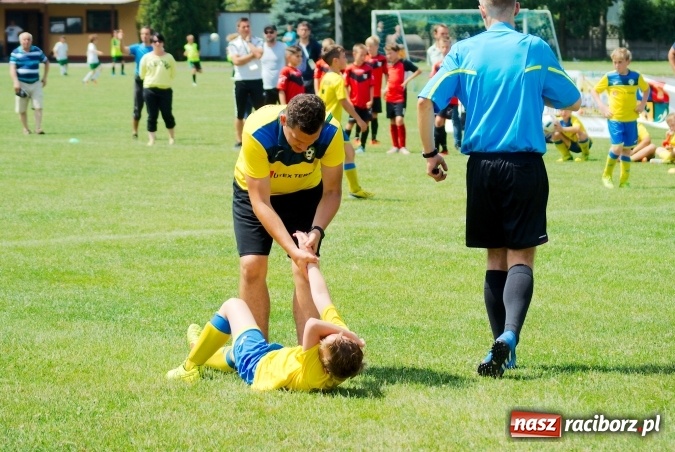 Zdjęcie w galerii na portalu naszraciborz.pl: Drugi dzień zmagań w Tworków Cup 2016. MKP Odra Centrum Wodzisław z podwójną koroną wiadomości z regionu