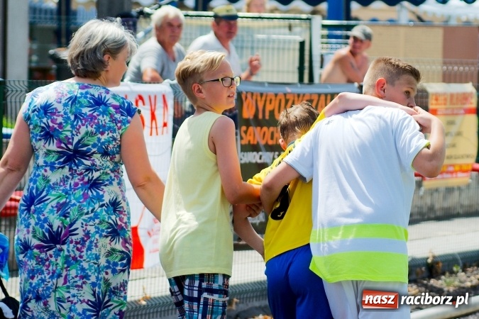 Zdjęcie w galerii na portalu naszraciborz.pl: Drugi dzień zmagań w Tworków Cup 2016. MKP Odra Centrum Wodzisław z podwójną koroną wiadomości z regionu