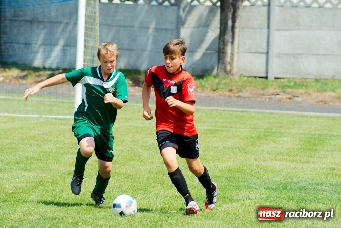 Zdjęcie w galerii na portalu naszraciborz.pl: Drugi dzień zmagań w Tworków Cup 2016. MKP Odra Centrum Wodzisław z podwójną koroną wiadomości z regionu