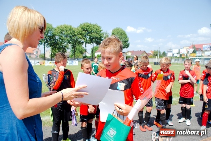 Zdjęcie w galerii na portalu naszraciborz.pl: Drugi dzień zmagań w Tworków Cup 2016. MKP Odra Centrum Wodzisław z podwójną koroną wiadomości z regionu