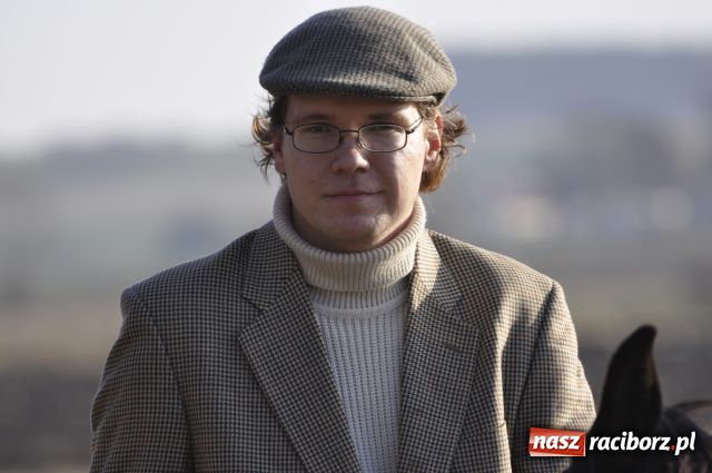 Zdjęcie w galerii na portalu naszraciborz.pl: Lis złapany w OKAMGNIENIU wiadomości z regionu