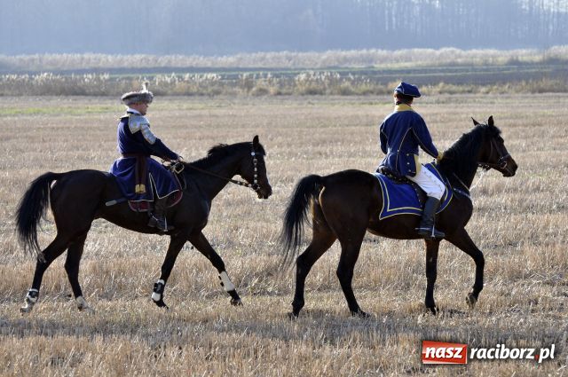 Zdjęcie w galerii na portalu naszraciborz.pl: Lis złapany w OKAMGNIENIU wiadomości z regionu