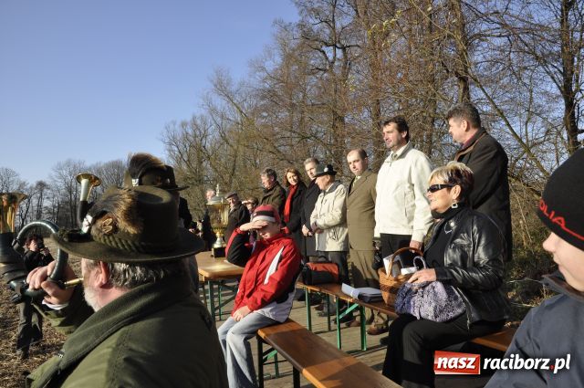 Zdjęcie w galerii na portalu naszraciborz.pl: Lis złapany w OKAMGNIENIU wiadomości z regionu