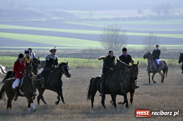 Zdjęcie w galerii na portalu naszraciborz.pl: Lis złapany w OKAMGNIENIU wiadomości z regionu