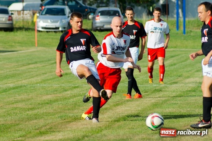 Zdjęcie w galerii na portalu naszraciborz.pl: Cały świat już wie, że Lyski są w A klasie. Masakra Bieńkowic w barażowym rewanżu wiadomości z regionu