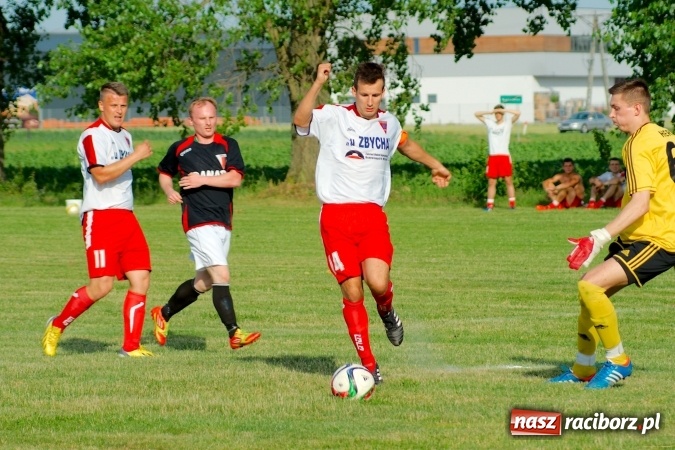 Zdjęcie w galerii na portalu naszraciborz.pl: Cały świat już wie, że Lyski są w A klasie. Masakra Bieńkowic w barażowym rewanżu wiadomości z regionu