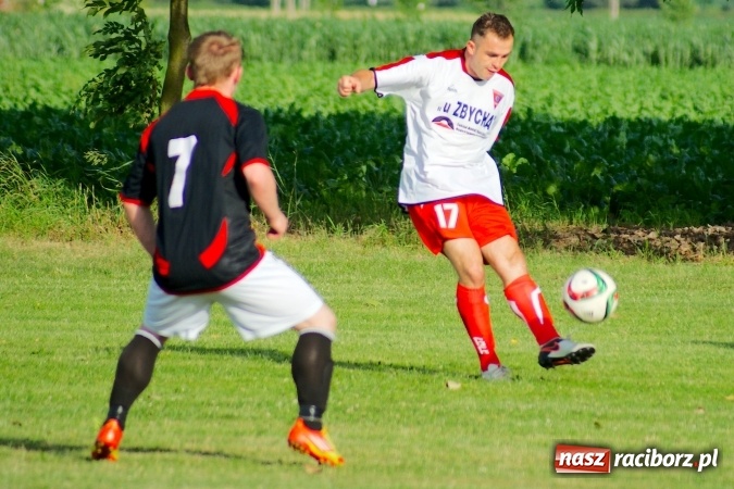 Zdjęcie w galerii na portalu naszraciborz.pl: Cały świat już wie, że Lyski są w A klasie. Masakra Bieńkowic w barażowym rewanżu wiadomości z regionu