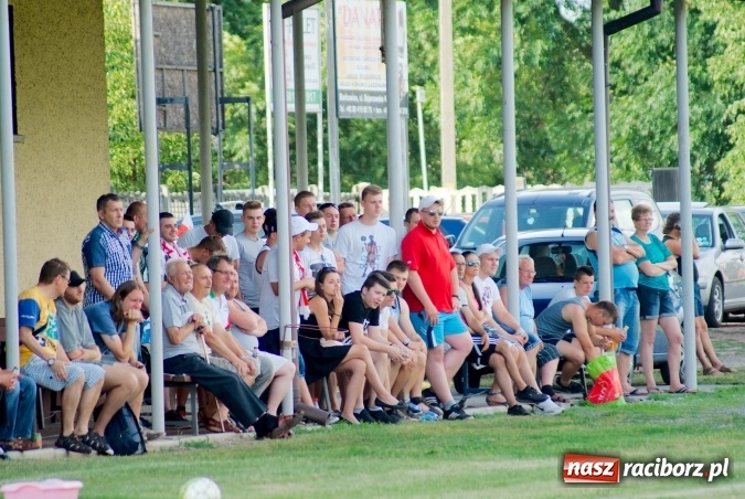 Zdjęcie w galerii na portalu naszraciborz.pl: Cały świat już wie, że Lyski są w A klasie. Masakra Bieńkowic w barażowym rewanżu wiadomości z regionu
