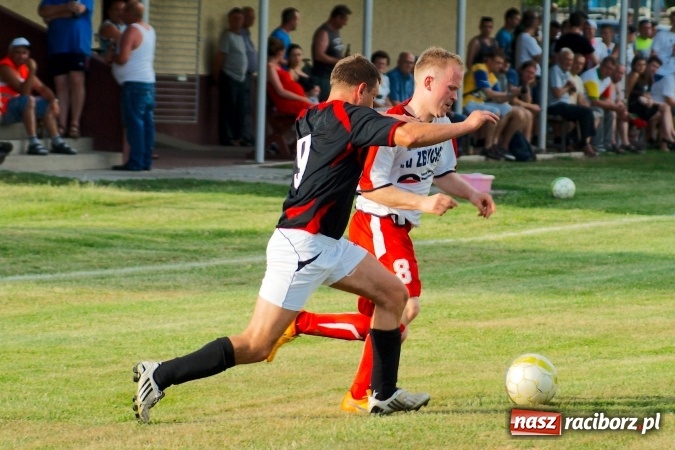 Zdjęcie w galerii na portalu naszraciborz.pl: Cały świat już wie, że Lyski są w A klasie. Masakra Bieńkowic w barażowym rewanżu wiadomości z regionu