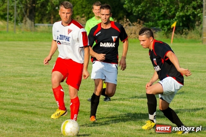 Zdjęcie w galerii na portalu naszraciborz.pl: Cały świat już wie, że Lyski są w A klasie. Masakra Bieńkowic w barażowym rewanżu wiadomości z regionu