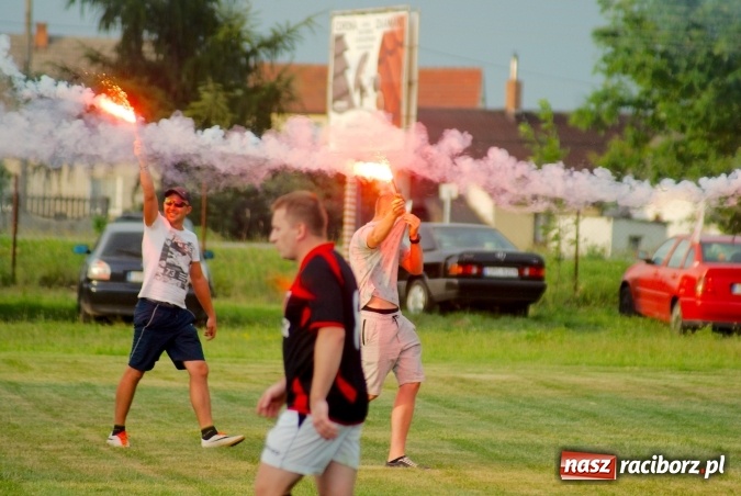 Zdjęcie w galerii na portalu naszraciborz.pl: Cały świat już wie, że Lyski są w A klasie. Masakra Bieńkowic w barażowym rewanżu wiadomości z regionu