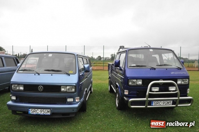 Zdjęcie w galerii na portalu naszraciborz.pl: IX Międzynarodowy Zlot Pojazdów Zabytków w Zabełkowie wiadomości z regionu