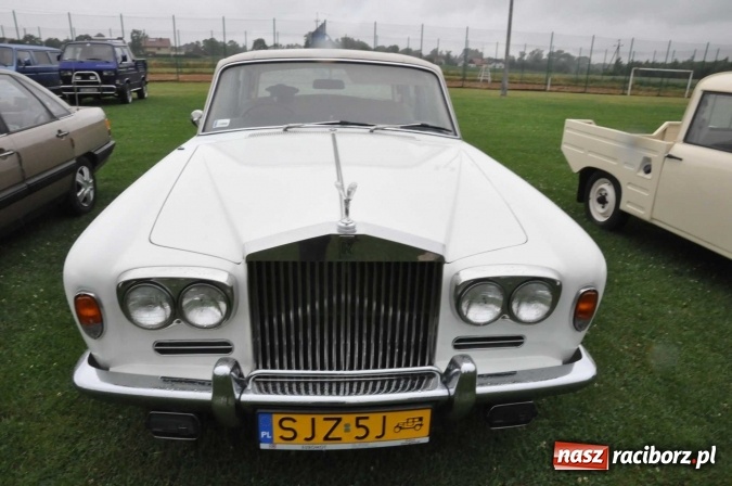 Zdjęcie w galerii na portalu naszraciborz.pl: IX Międzynarodowy Zlot Pojazdów Zabytków w Zabełkowie wiadomości z regionu