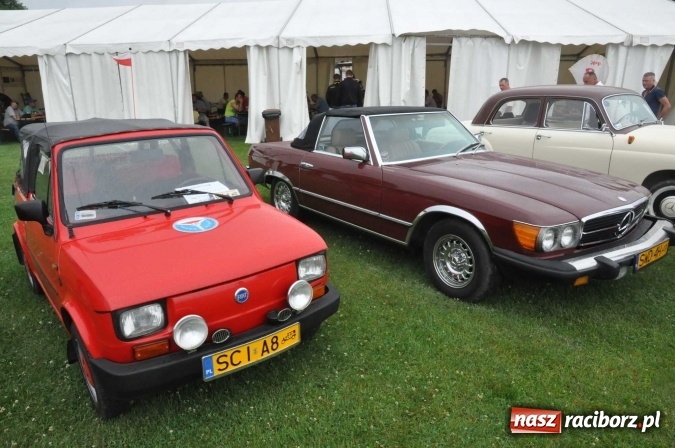 Zdjęcie w galerii na portalu naszraciborz.pl: IX Międzynarodowy Zlot Pojazdów Zabytków w Zabełkowie wiadomości z regionu