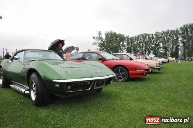 Zdjęcie w galerii na portalu naszraciborz.pl: IX Międzynarodowy Zlot Pojazdów Zabytków w Zabełkowie wiadomości z regionu