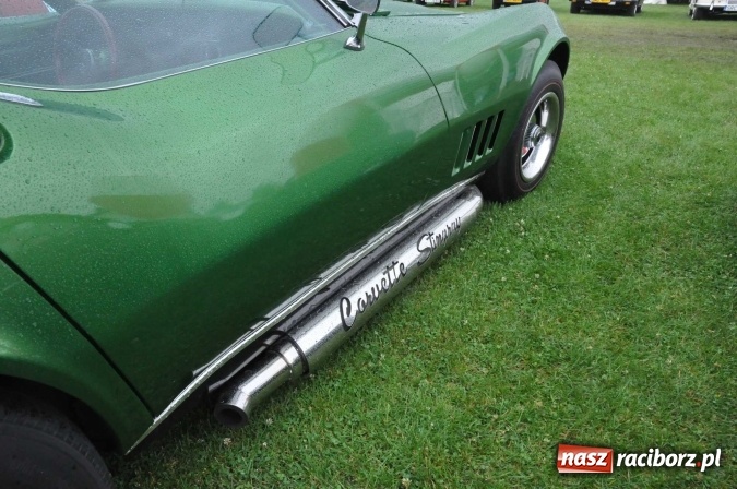 Zdjęcie w galerii na portalu naszraciborz.pl: IX Międzynarodowy Zlot Pojazdów Zabytków w Zabełkowie wiadomości z regionu