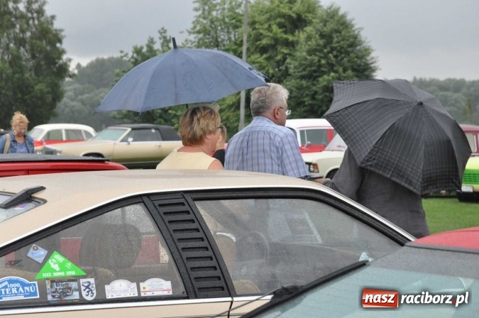 Zdjęcie w galerii na portalu naszraciborz.pl: IX Międzynarodowy Zlot Pojazdów Zabytków w Zabełkowie wiadomości z regionu