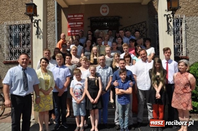 Zdjęcie w galerii na portalu naszraciborz.pl: Znamy najlepszych uczniów gminy Kuźnia Raciborska  wiadomości z regionu