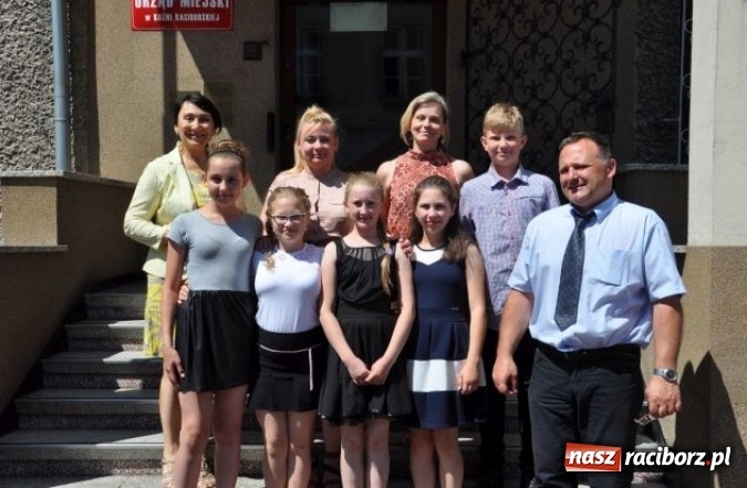 Zdjęcie w galerii na portalu naszraciborz.pl: Znamy najlepszych uczniów gminy Kuźnia Raciborska  wiadomości z regionu