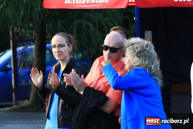 Zdjęcie w galerii na portalu naszraciborz.pl: Deszczowy festyn rodzinny w Kornowacu wiadomości z regionu