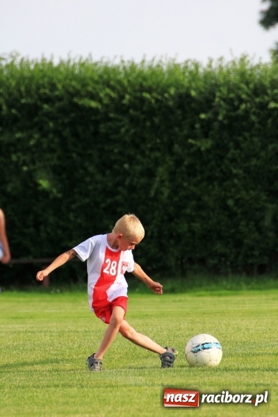 Zdjęcie w galerii na portalu naszraciborz.pl: Deszczowy festyn rodzinny w Kornowacu wiadomości z regionu
