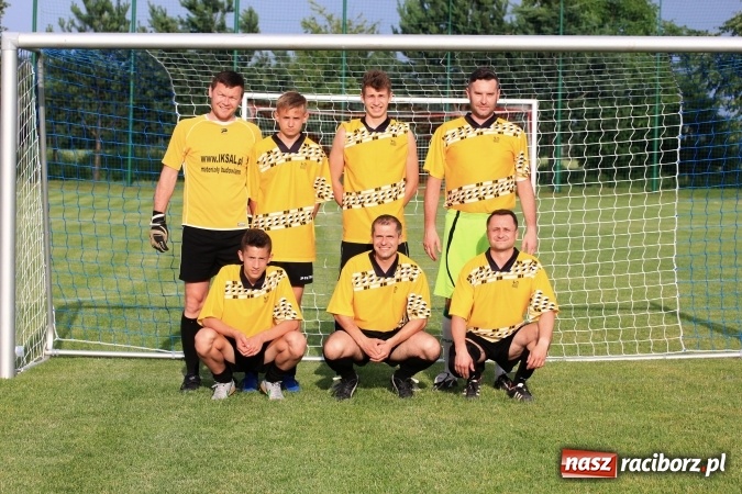 Zdjęcie w galerii na portalu naszraciborz.pl: Deszczowy festyn rodzinny w Kornowacu wiadomości z regionu