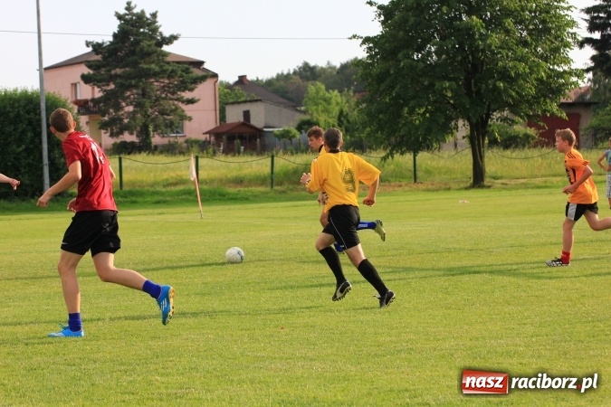 Zdjęcie w galerii na portalu naszraciborz.pl: Deszczowy festyn rodzinny w Kornowacu wiadomości z regionu
