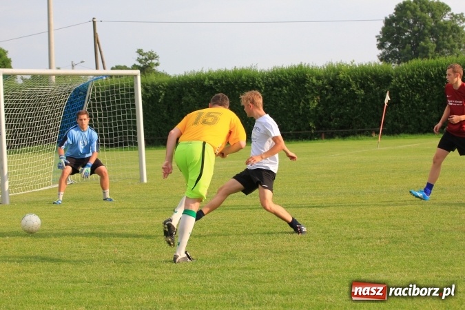 Zdjęcie w galerii na portalu naszraciborz.pl: Deszczowy festyn rodzinny w Kornowacu wiadomości z regionu