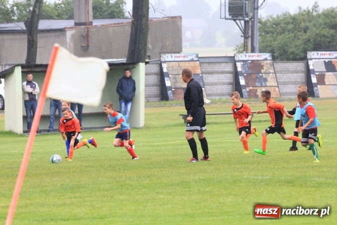 Zdjęcie w galerii na portalu naszraciborz.pl: Deszczowy festyn rodzinny w Kornowacu wiadomości z regionu