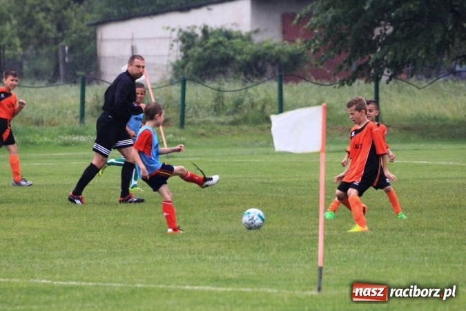 Zdjęcie w galerii na portalu naszraciborz.pl: Deszczowy festyn rodzinny w Kornowacu wiadomości z regionu