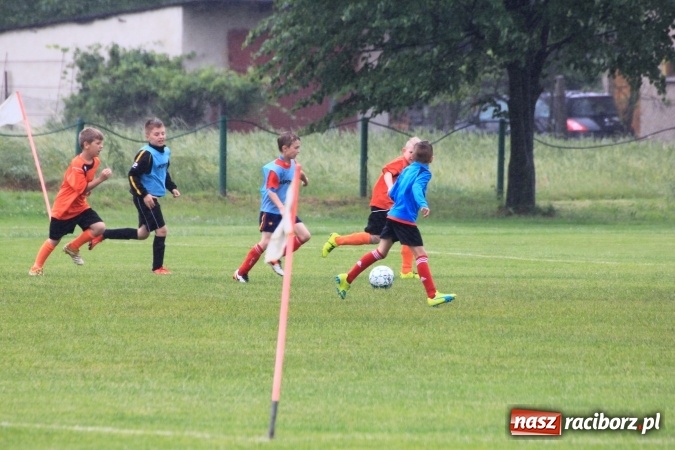 Zdjęcie w galerii na portalu naszraciborz.pl: Deszczowy festyn rodzinny w Kornowacu wiadomości z regionu