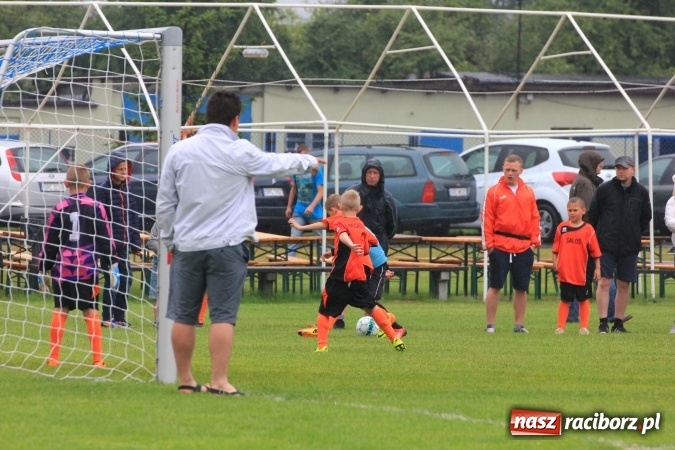 Zdjęcie w galerii na portalu naszraciborz.pl: Deszczowy festyn rodzinny w Kornowacu wiadomości z regionu