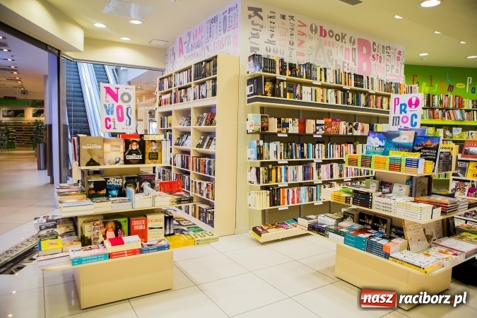 Zdjęcie w galerii na portalu naszraciborz.pl: Bookszpan – moda na książkę coraz większa! wiadomości z regionu