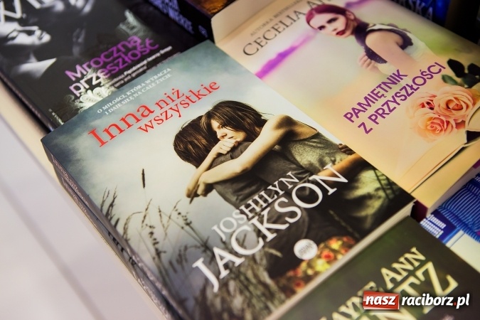 Zdjęcie w galerii na portalu naszraciborz.pl: Bookszpan – moda na książkę coraz większa! wiadomości z regionu