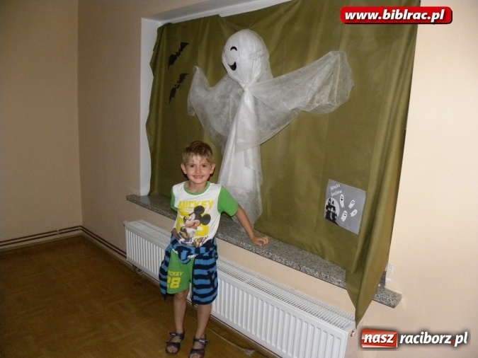 Zdjęcie w galerii na portalu naszraciborz.pl: Nocka Duchów w bibliotece  wiadomości z regionu