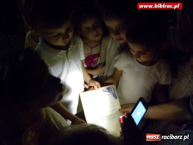 Zdjęcie w galerii na portalu naszraciborz.pl: Nocka Duchów w bibliotece  wiadomości z regionu