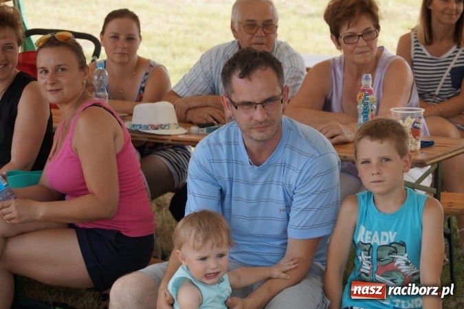 Zdjęcie w galerii na portalu naszraciborz.pl: W Szymocicach przywitali lato piknikiem  wiadomości z regionu