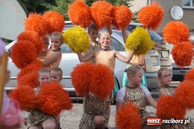 Zdjęcie w galerii na portalu naszraciborz.pl: W Szymocicach przywitali lato piknikiem  wiadomości z regionu