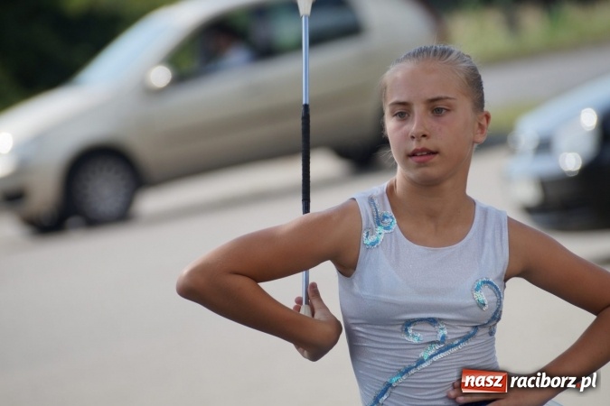 Zdjęcie w galerii na portalu naszraciborz.pl: W Szymocicach przywitali lato piknikiem  wiadomości z regionu