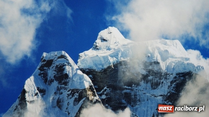 Zdjęcie w galerii na portalu naszraciborz.pl: Wystawa fotografii Janusza Mendyka w bibliotece  wiadomości z regionu